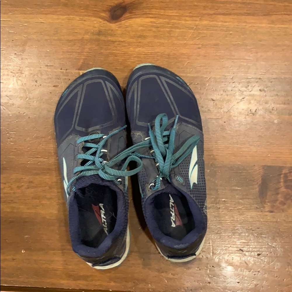 Altra Superior 4